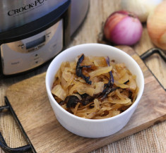Slow Cooker Caramelized Onions
