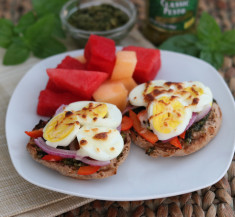 Mini Pesto Egg Sandwich