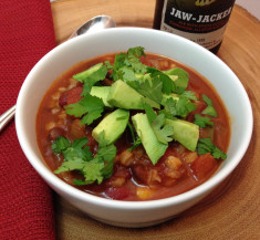 Slow Cooker Chipotle Veggie Chili
