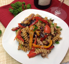 Mediterranean Tuna and Roasted Pepper Pasta