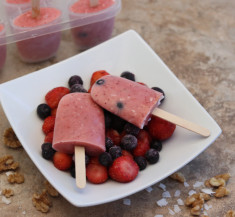 Berry Banana Popsicles