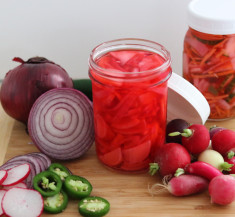 Quick Pickled Red Onion and Radishes