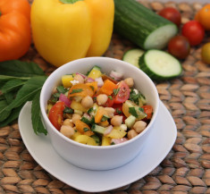 Mediterranean Chickpea and Veggie Salad